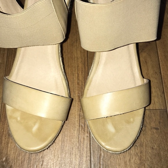 Nine West Wedged Heels - Picture 3 of 8